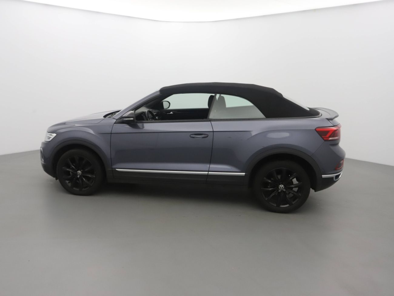 Mandataire VOLKSWAGEN T-Roc Cabriolet 1.5 TSI 150 DSGstyle