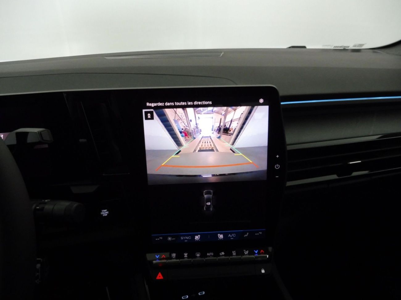 Mandataire RENAULT RAFALE 1.2 E-TECH FULL HYBRID 200CH ESPRIT ALPINE - 25