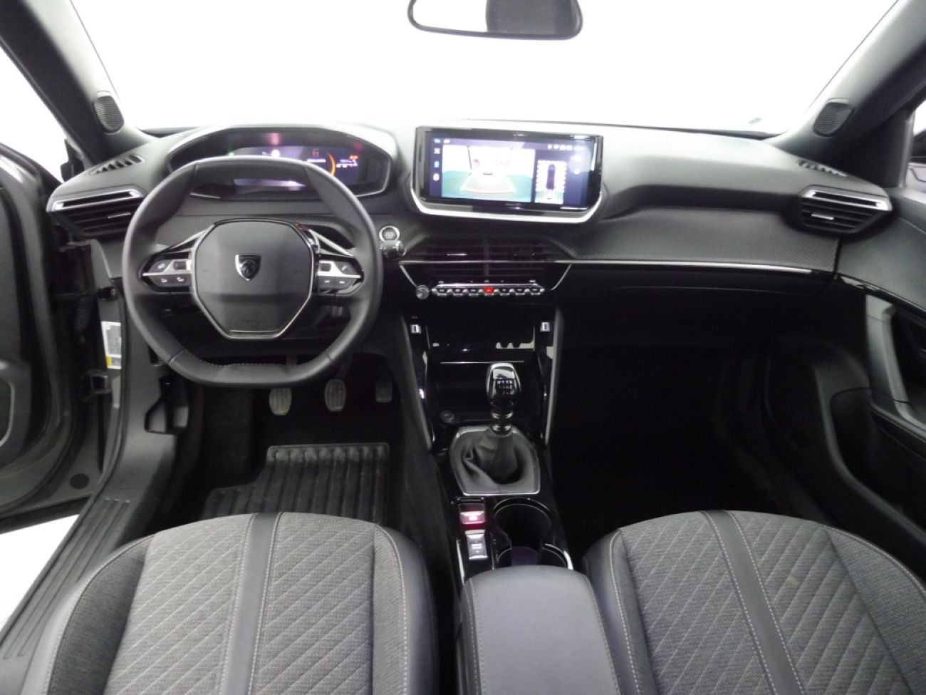 Mandataire PEUGEOT 2008 1.2 100CH S&S ALLURE