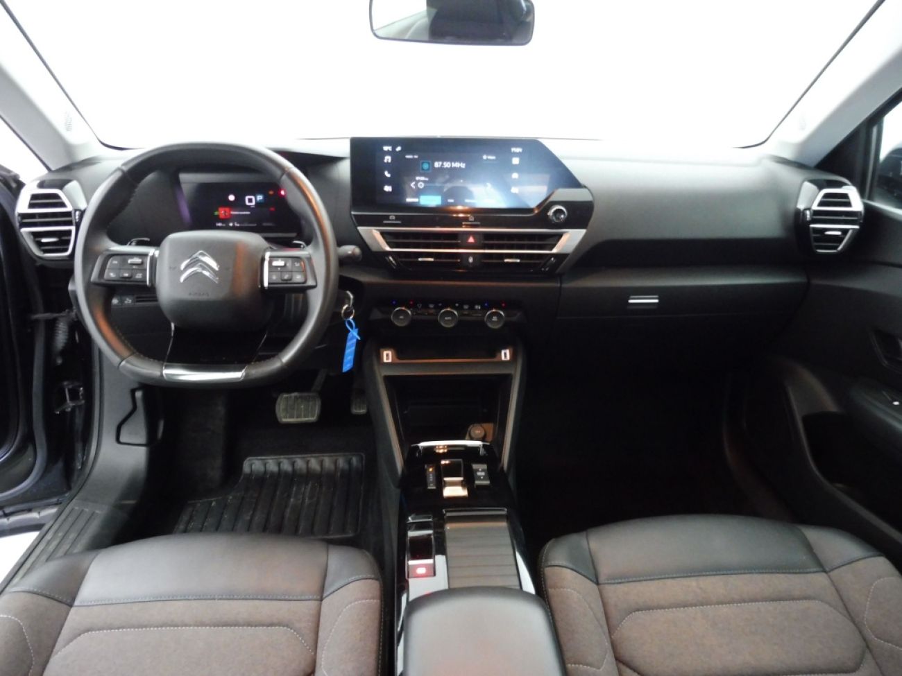 Mandataire Citroën C4 X PURETECH 130CH S&S FEEL PACK EAT8