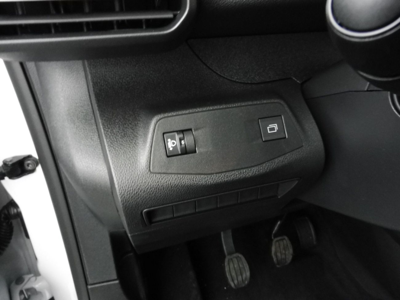 Mandataire PEUGEOT Partner M 650KG BLUEHDI 100CH S&S