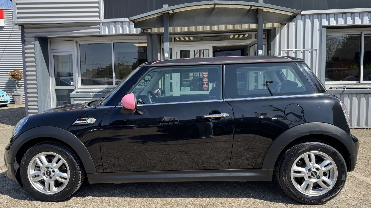 Mandataire MINI HATCH R56 75 ch One Pack Brick Lane