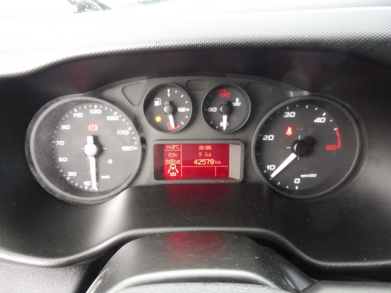 Mandataire IVECO Daily 35S16H V16