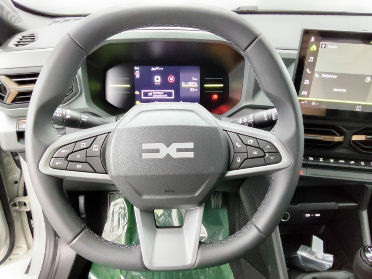 Mandataire Dacia DUSTER 1.2 TCE MILD HYBRID 130CH EXTREME 4X4