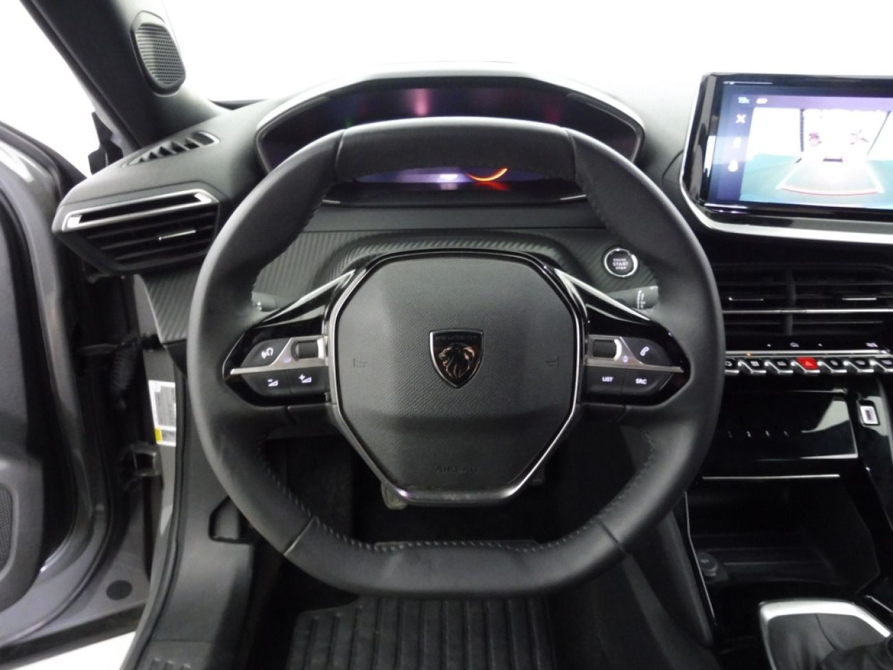 Mandataire PEUGEOT 2008 1.2 100CH S&S ALLURE