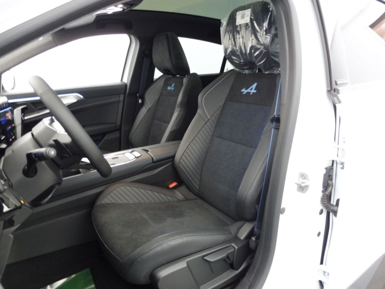Mandataire RENAULT RAFALE 1.2 E-TECH FULL HYBRID 200CH ESPRIT ALPINE - 25