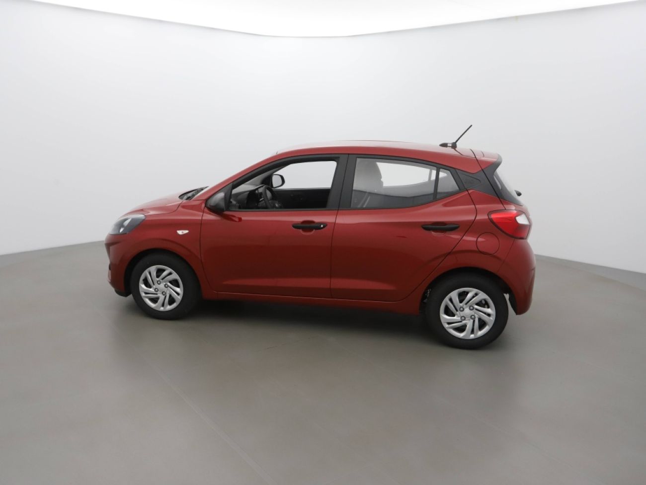 Mandataire Hyundai I10 1.0 63CH ECO INTUITIVE PACK BVR