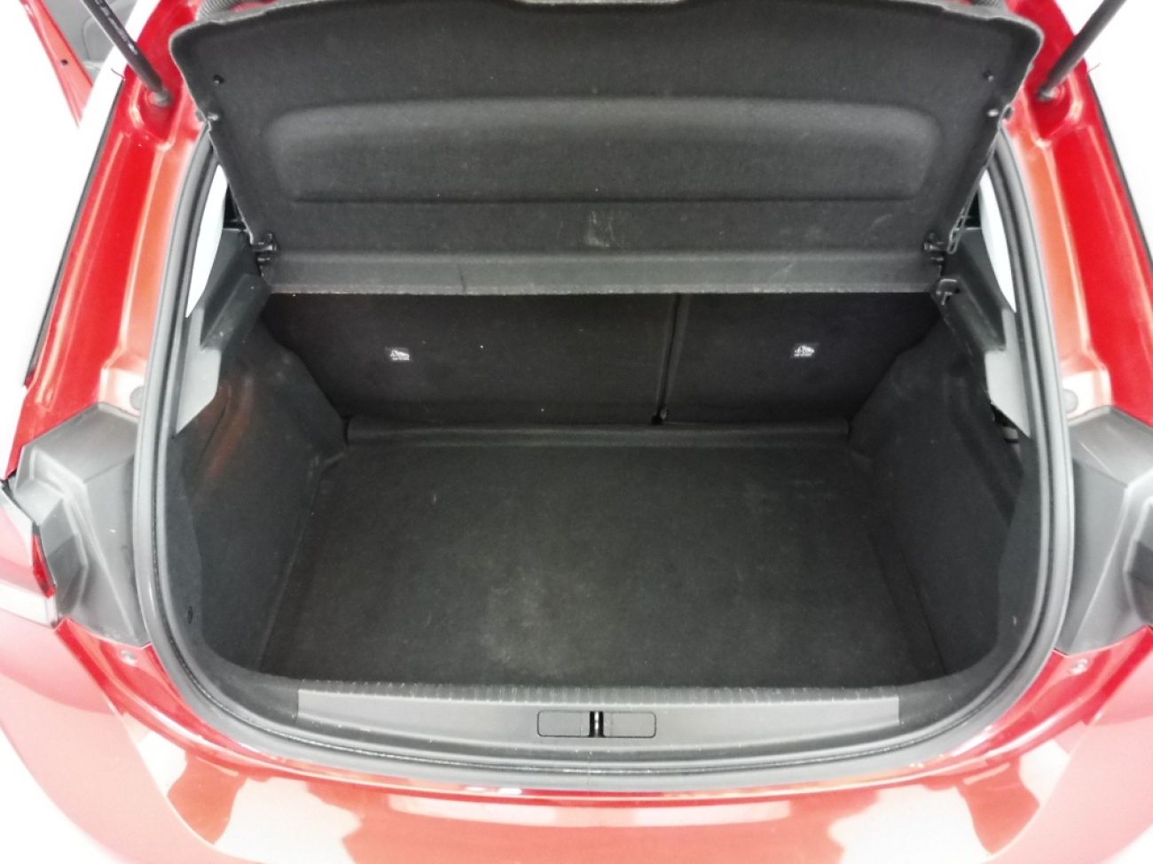 Mandataire Opel Corsa 1.2 100elegance