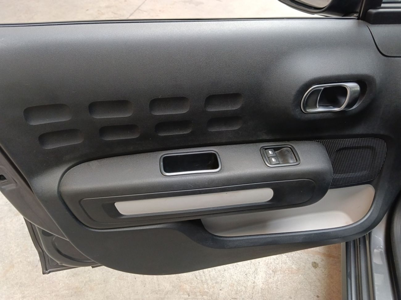 Mandataire Citroën C3 1.5 BLUEHDI 100CH S&S PLUS