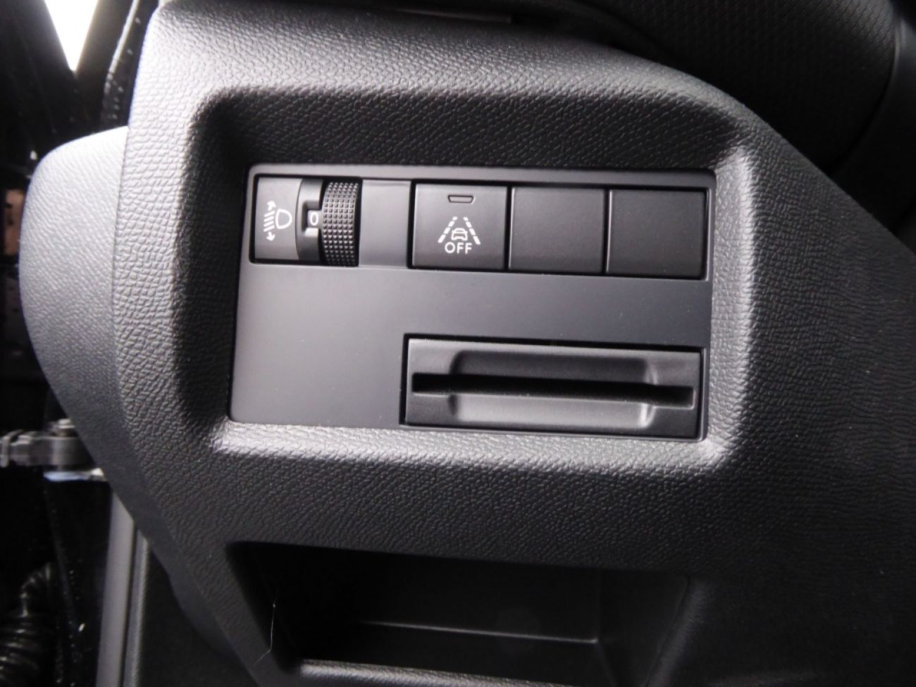 Mandataire Citroën C5 AIRCROSS 1.5 BLUEHDI 130CH FEEL PACK BOITE AUTOMATIQUE