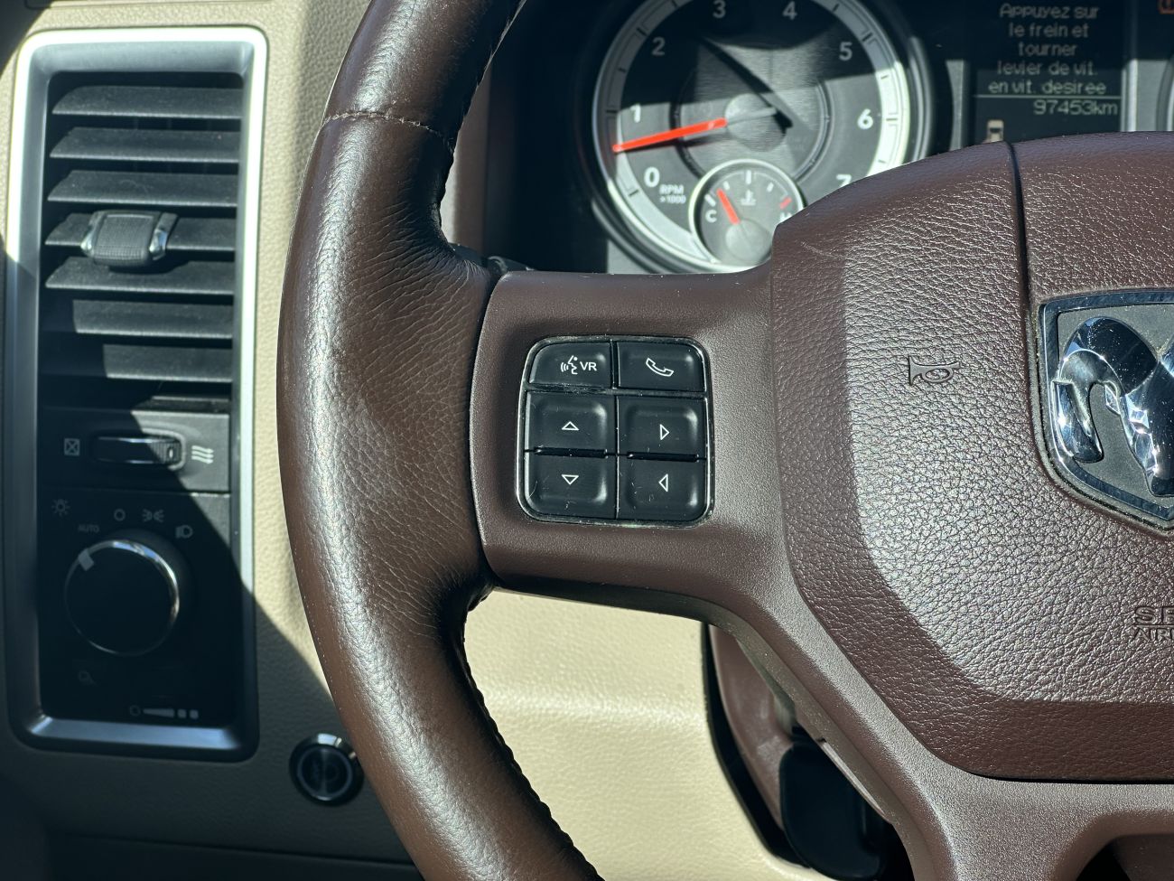 Mandataire DODGE RAM 1500 SLT DOUBLE CABINE 5.7 HEMI 395 BVA 4X4 4 PLACES PAS MALUS PAS ECOTAXE