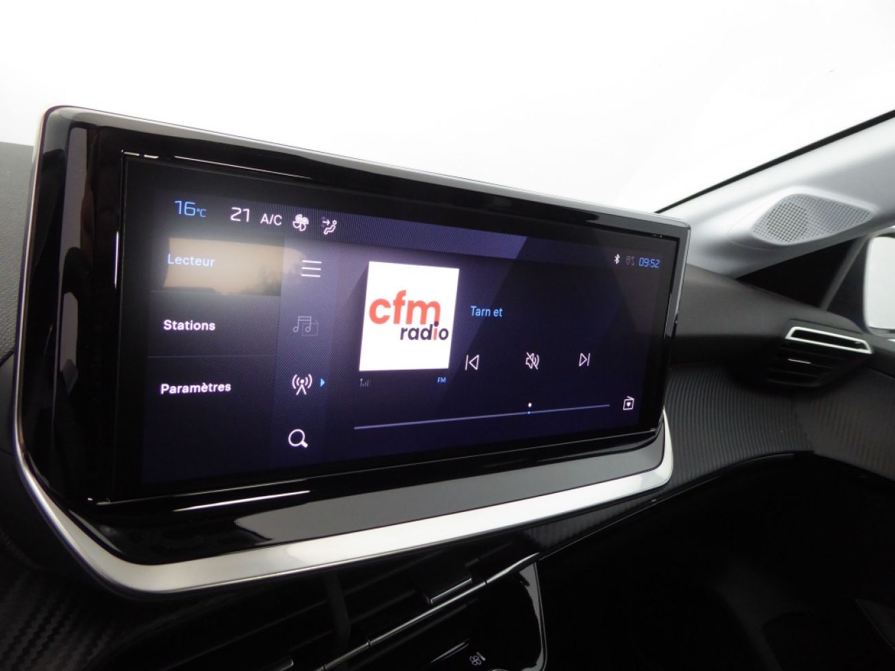 Mandataire PEUGEOT 208 1.2 PURETECH 100CH S&S ALLURE