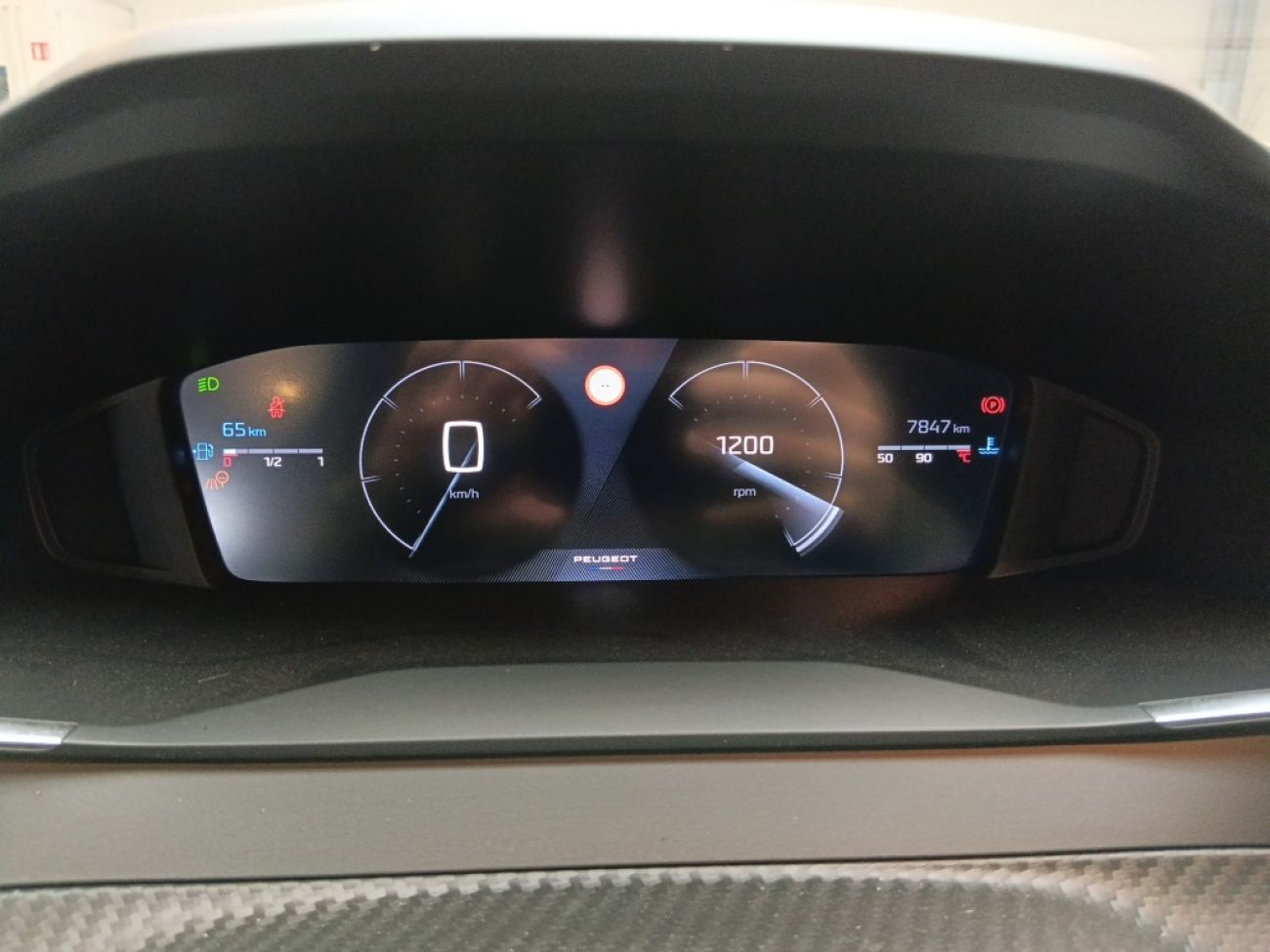 Mandataire PEUGEOT 208 1.2 100CH S&S ALLURE