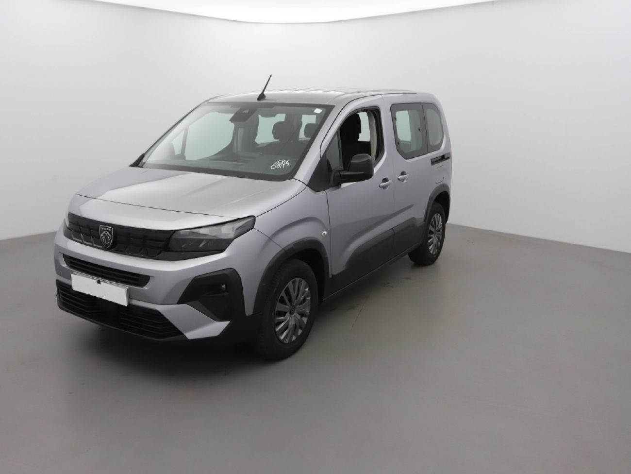 Mandataire PEUGEOT RIFTER TAILLE M - 1.5 BLUEHDI 100CH S&S ALLURE 5 PLACES