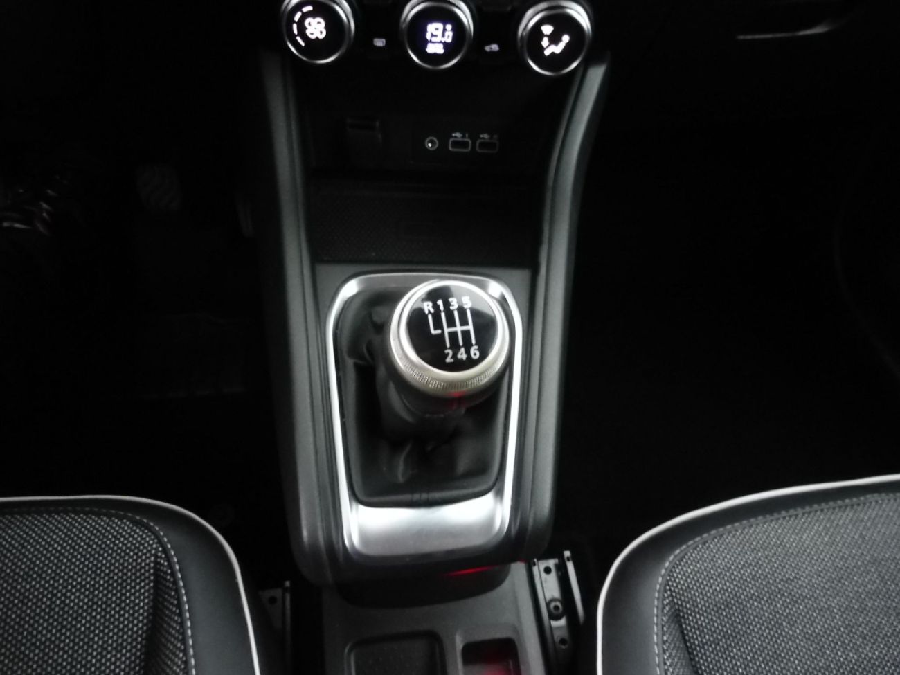 Mandataire RENAULT Captur 1.0 TCE 90CH TECHNO