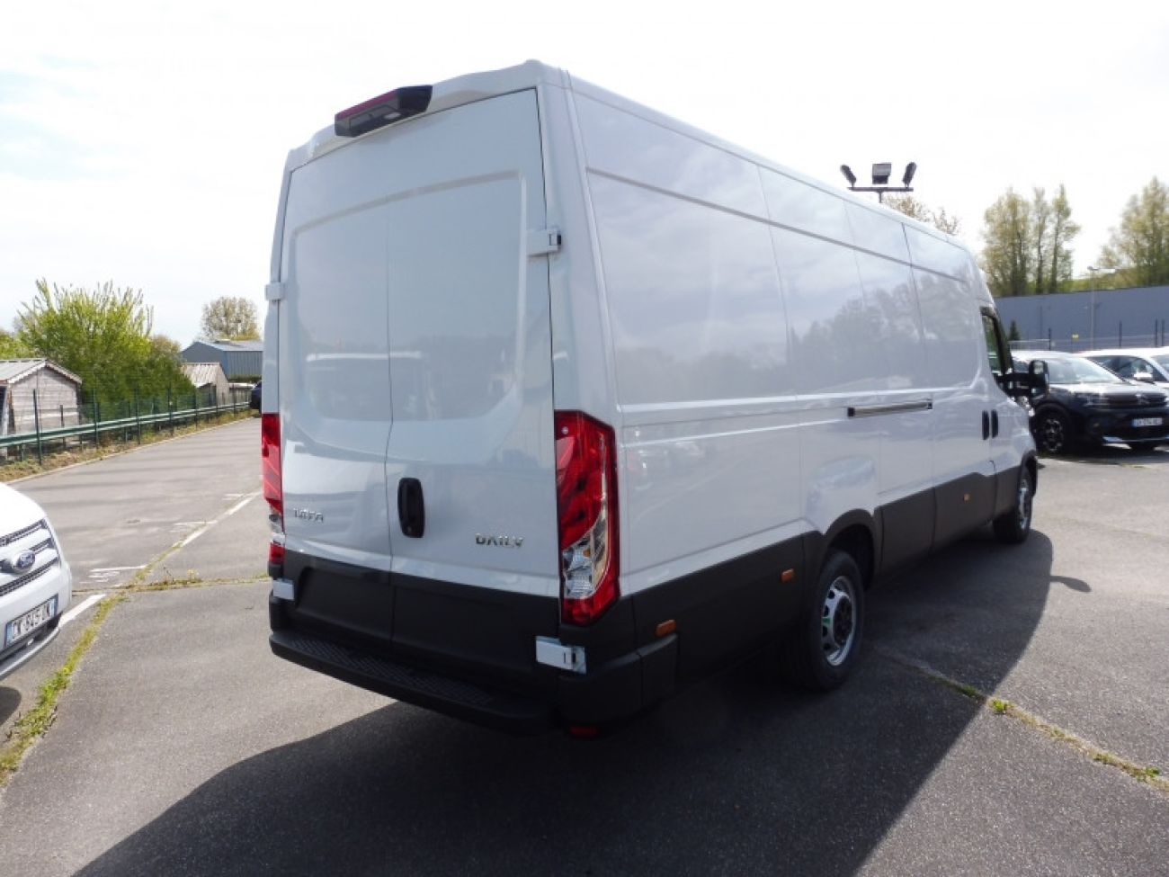 Mandataire IVECO Daily 35S18 3.0 V16 H2 180CV