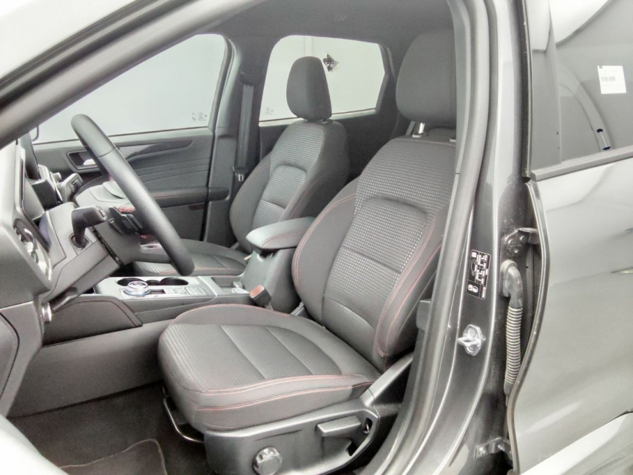 Mandataire Ford Kuga 2.0 TDCI 120CH ST-LINE POWERSHIFT