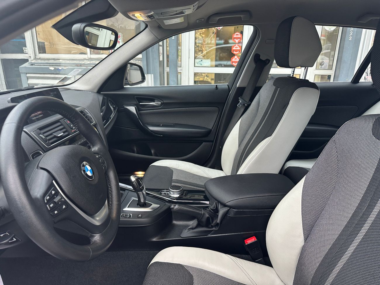 Mandataire BMW SERIE 1 F20 LCI 118i 136 ch Urban Chic A