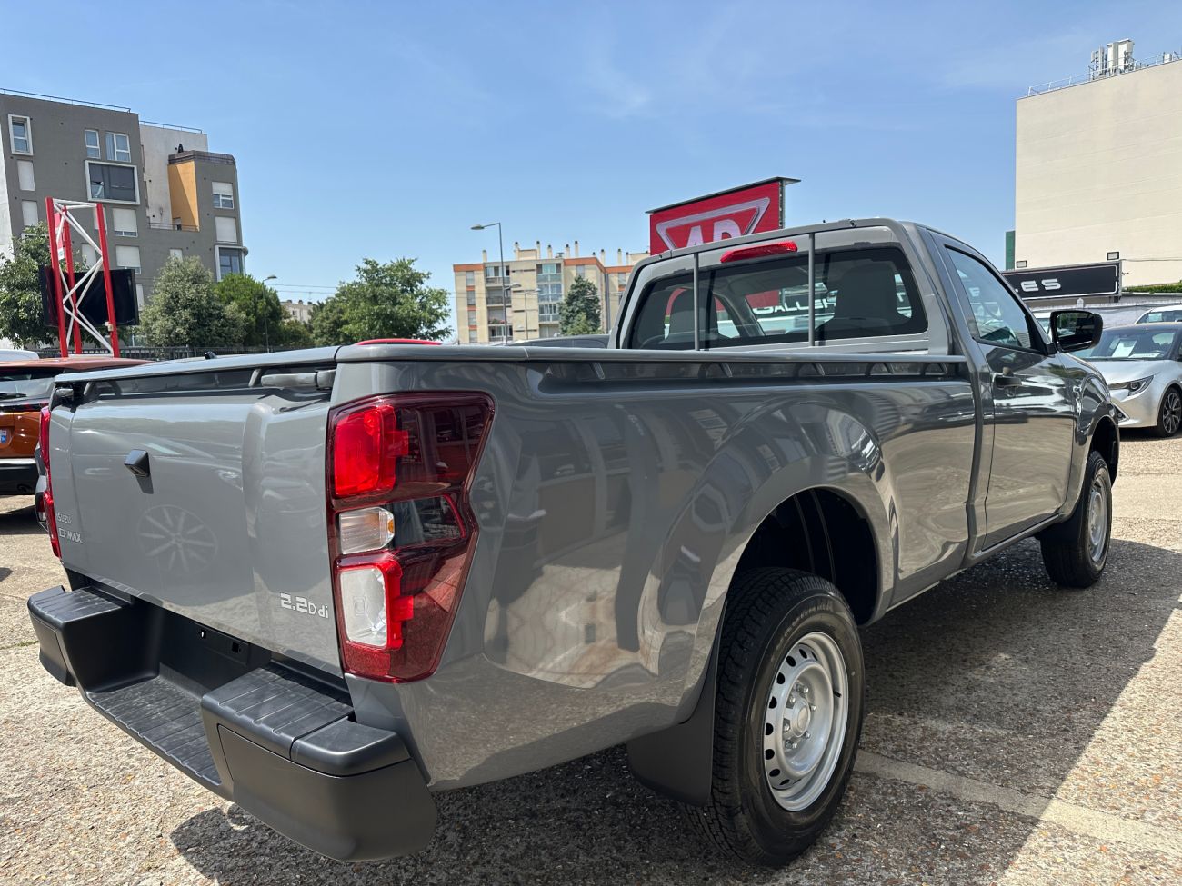Mandataire ISUZU D-MAX NOUVEAU SINGLE 2.2L B-STRONG