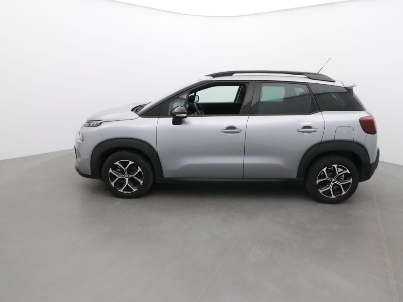 Mandataire Citroën C3 Aircross 1.2 PURETECH 110CH SHINE