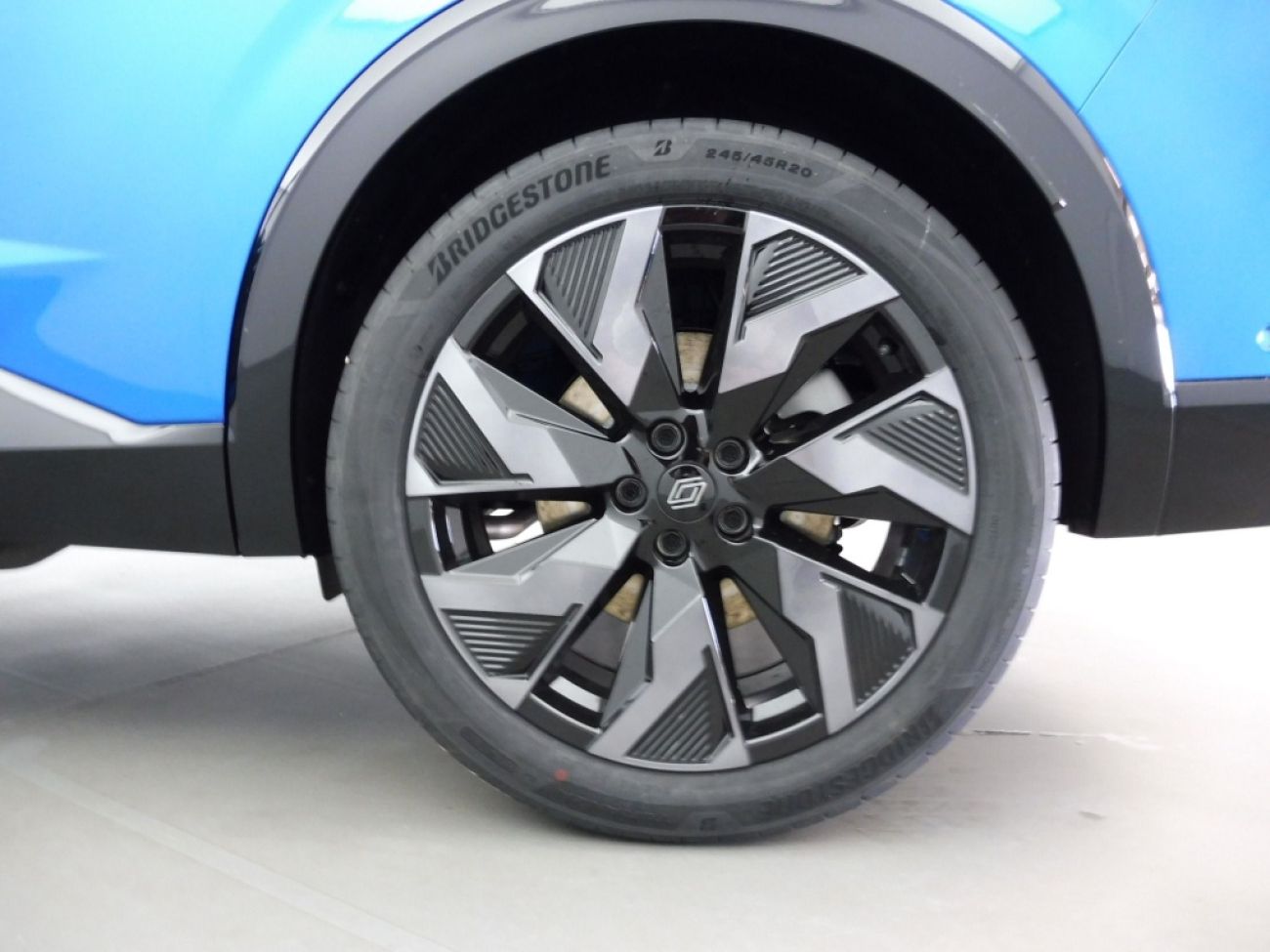 Mandataire RENAULT RAFALE 1.2 E-TECH FULL HYBRID 200CH ESPRIT ALPINE - 25