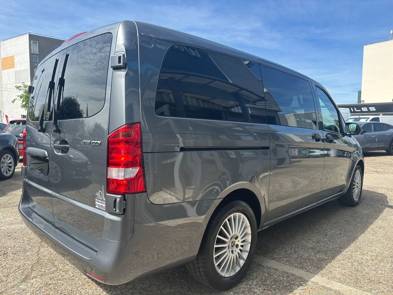 Mandataire MERCEDES-BENZ VITO MIXTO 119 CDI LONG BVA RWD SELECT