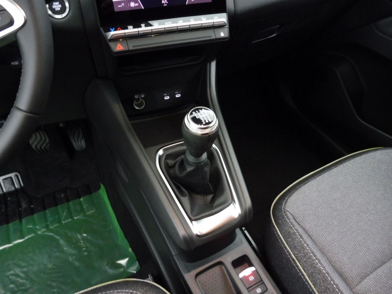 Mandataire RENAULT CAPTUR II 1.0 ECO-G 100CH TECHNO - 25