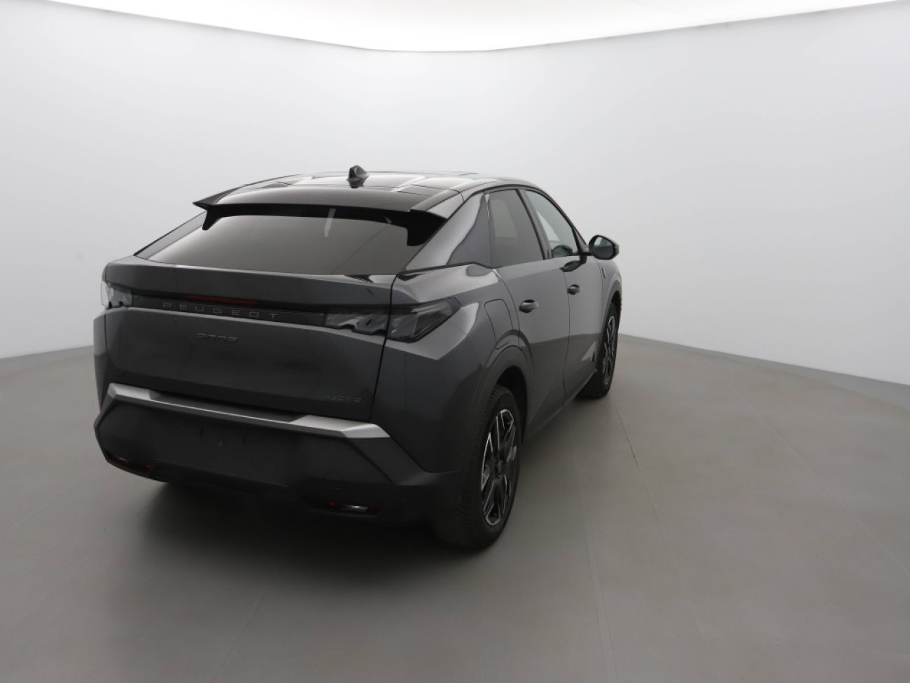 Mandataire PEUGEOT 3008 HYBRID 136CH GT E-DCS6