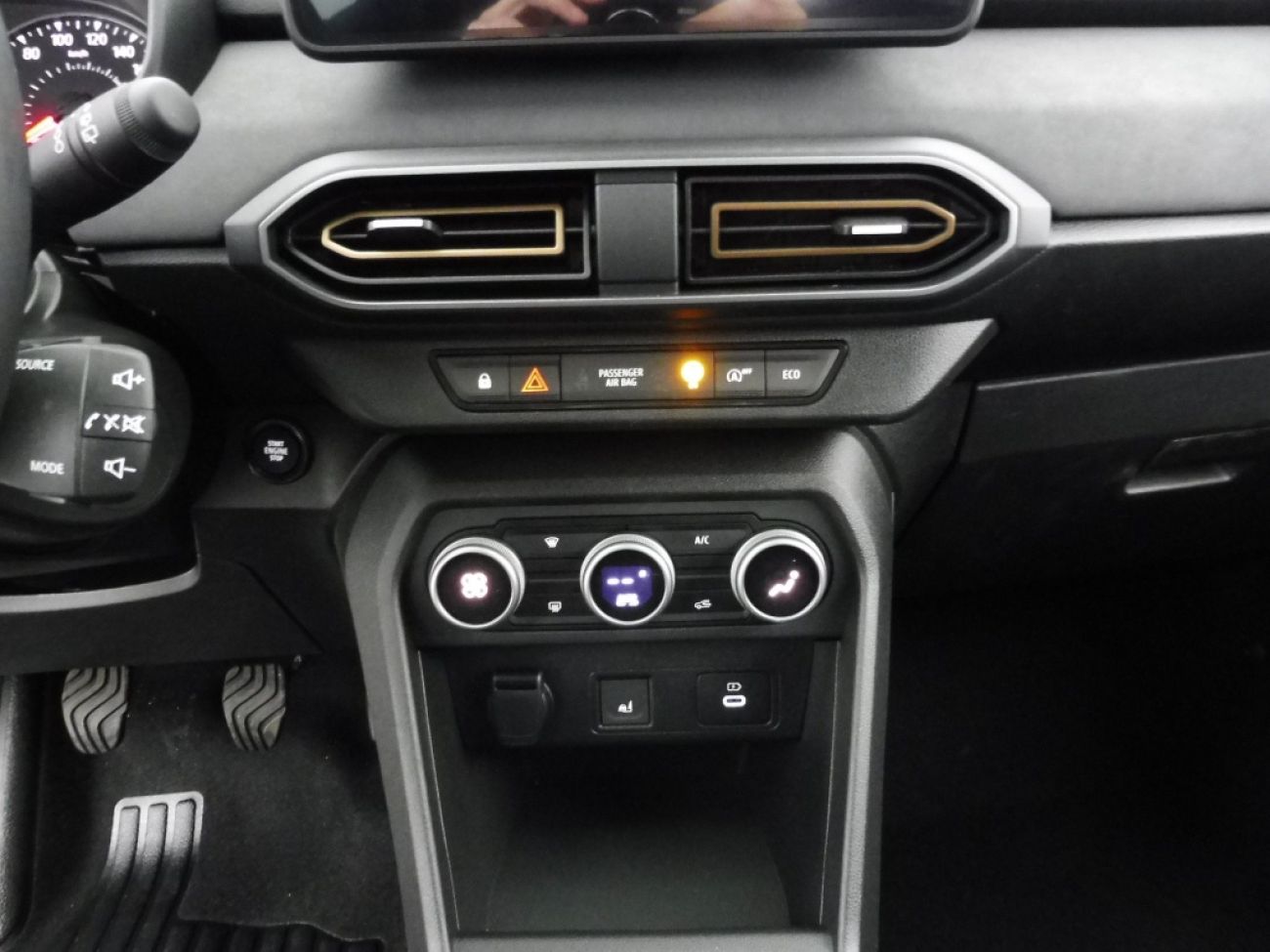 Mandataire Dacia JOGGER 1.0 TCE 110CH EXTREME 7 PLACES -24