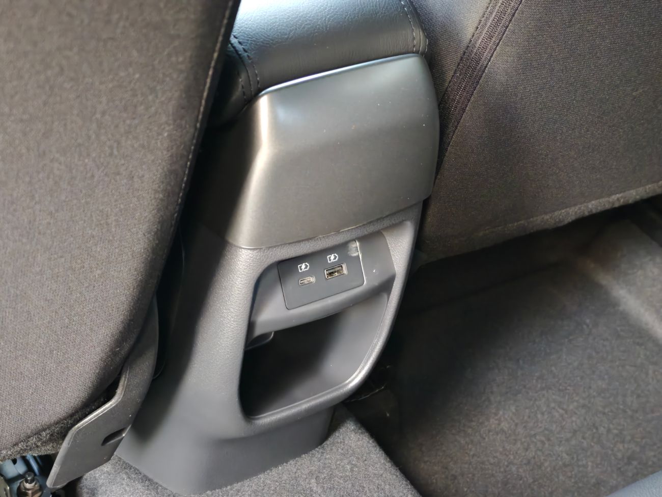 Mandataire NISSAN JUKE Ph.2  N-Connecta  1.6 Hybrid 143ch