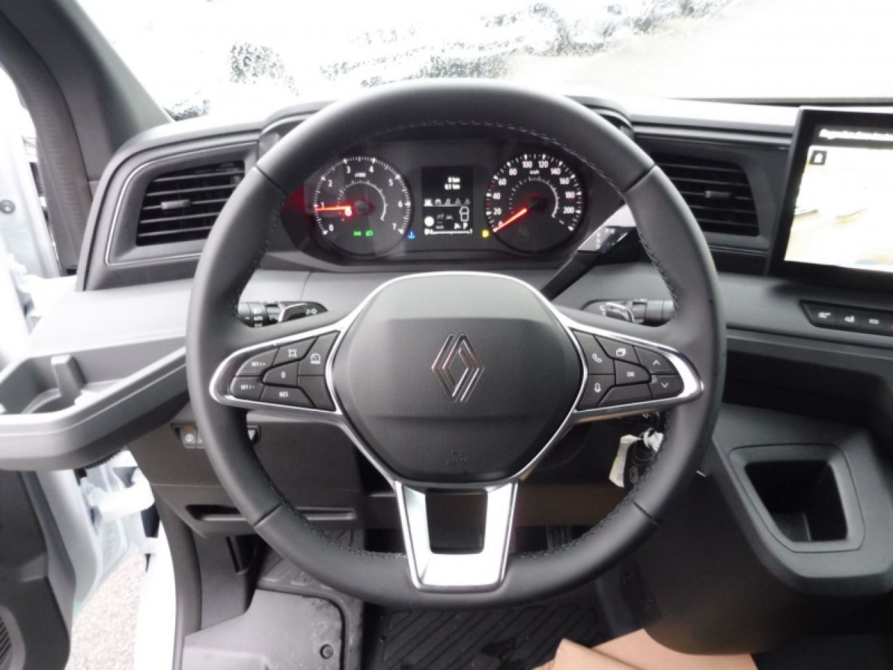 Mandataire RENAULT Master F3500 L2H2 2.0 BLUE DCI 150CH EXTRA AUTO - 25