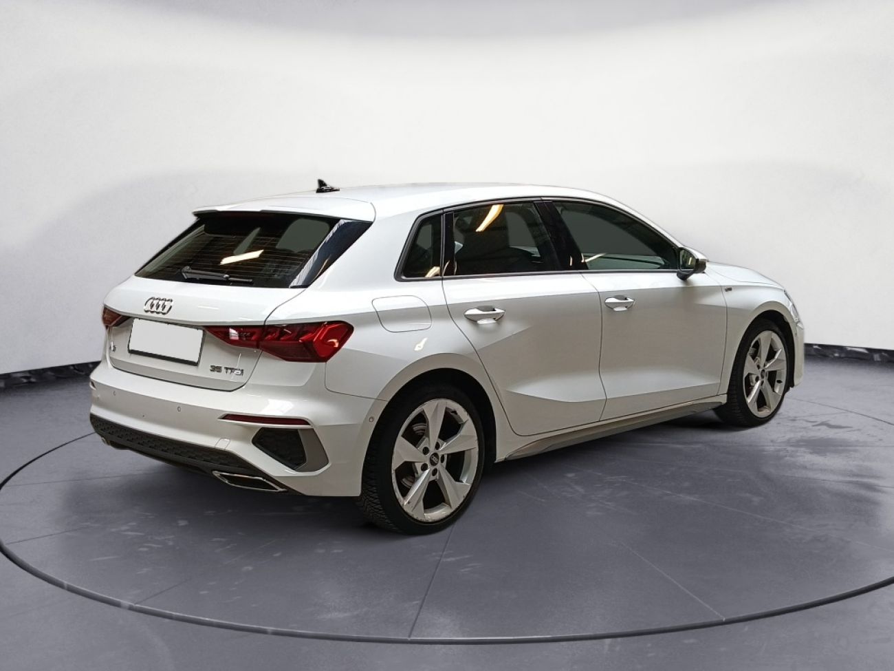 Mandataire AUDI A3 Sportback 35 TFSI 150CH MILD HYBRID S LINE S TRONIC 7