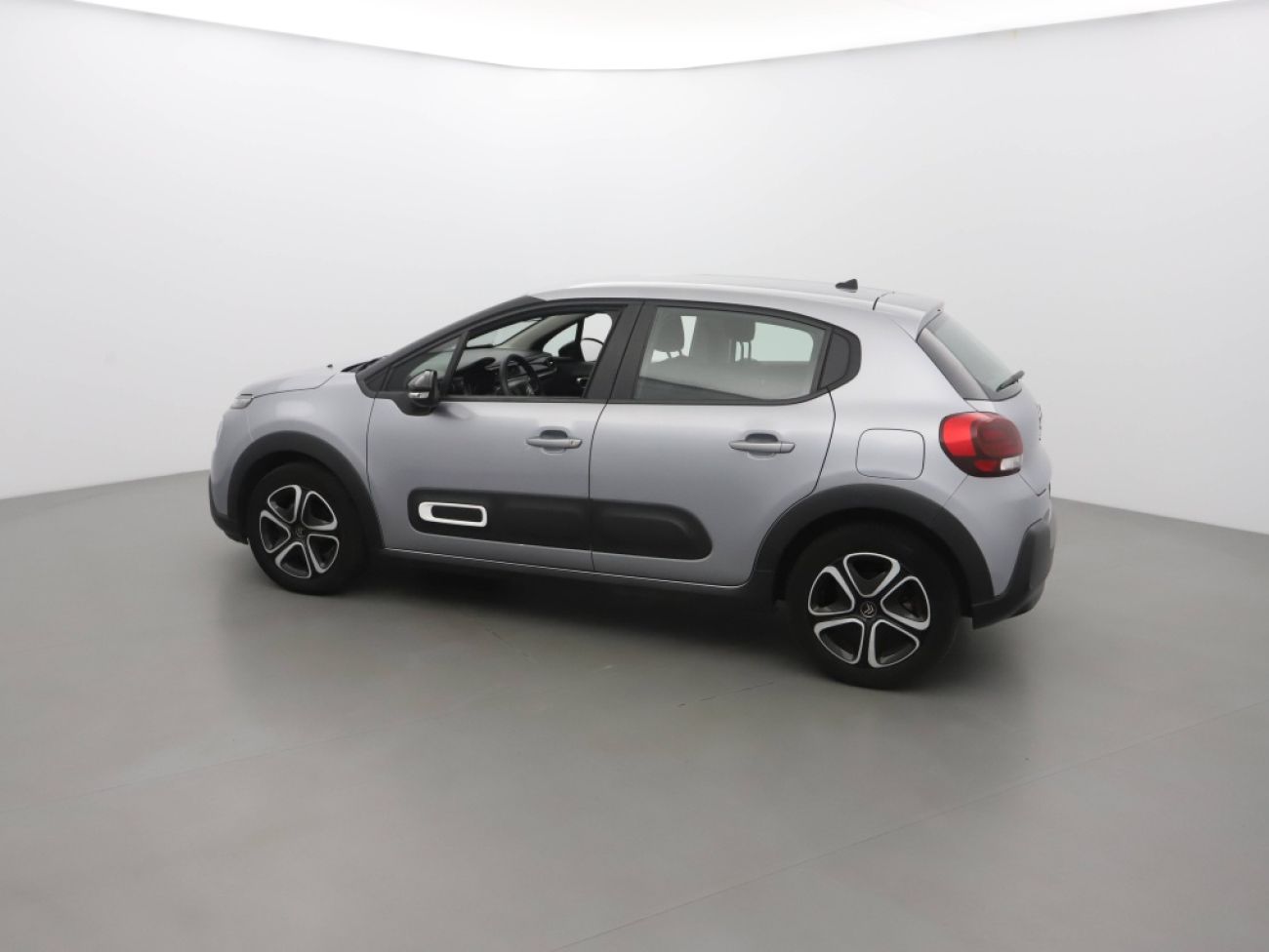 Mandataire Citroën C3 1.5 BLUEHDI 100CH S&S PLUS