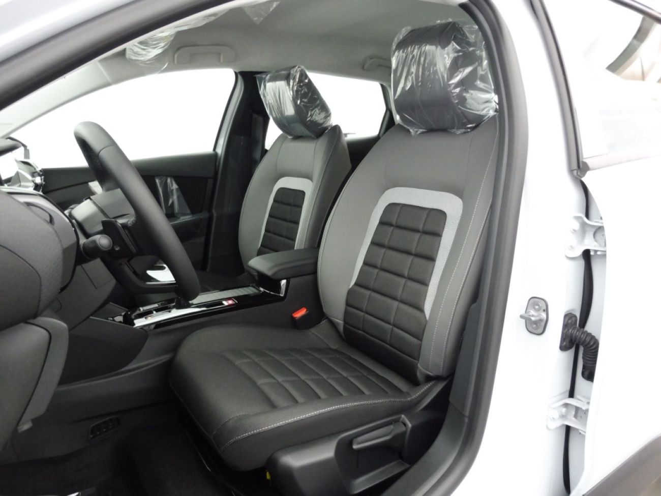 Mandataire Citroën C4 1.2 HYBRIDE 136CH S&S BUSINESS AUTOMATIQUE