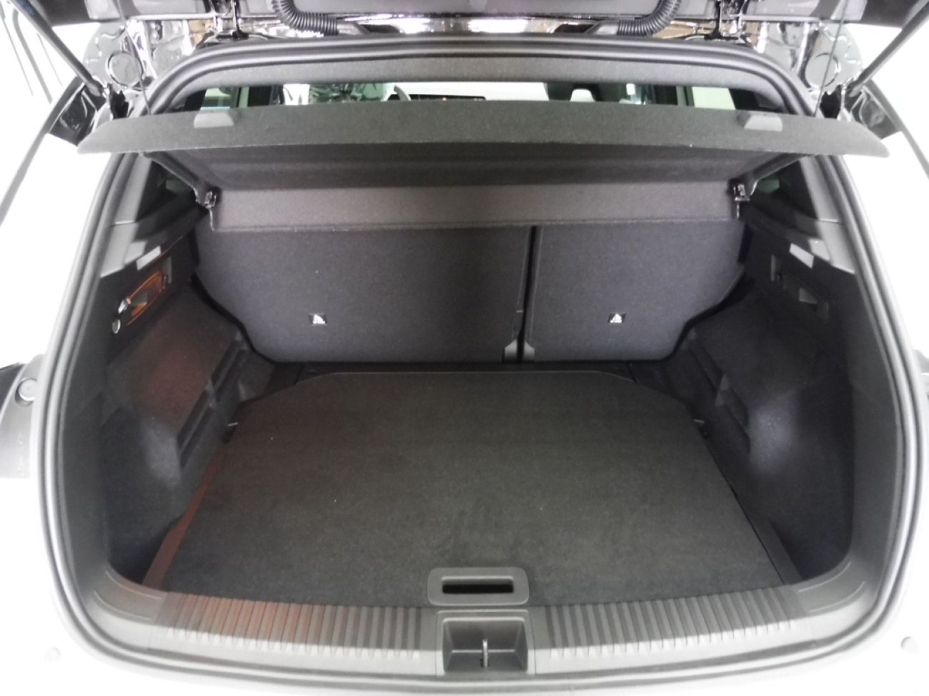 Mandataire RENAULT Austral 1.2 E-TECH FULL HYBRID 200CH TECHNO - 24