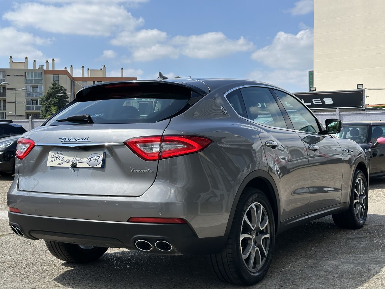 Mandataire MASERATI LEVANTE Diesel 3.0 V6 Turbo 275