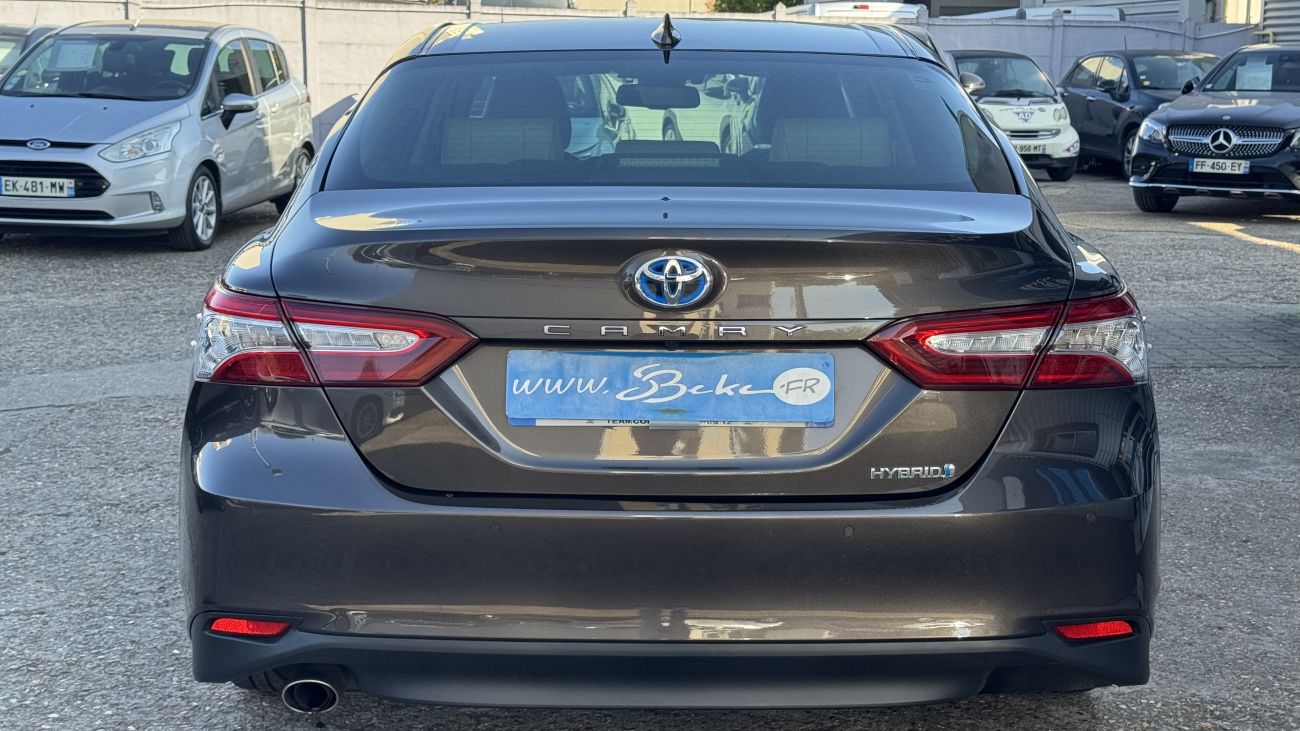 Mandataire TOYOTA CAMRY HYBRIDE 218ch 2WD LOUNGE