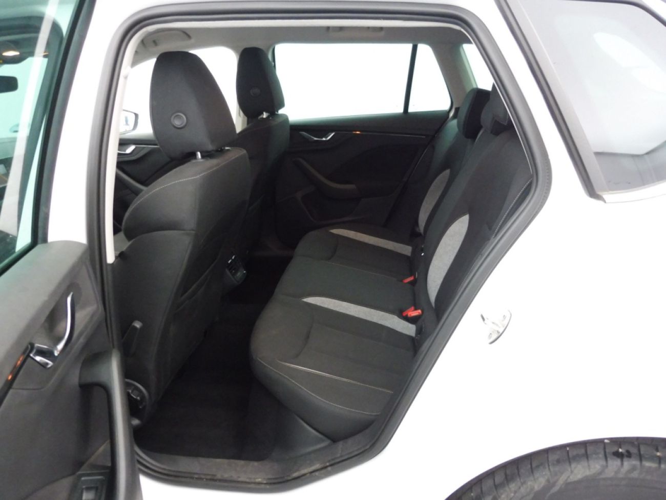 Mandataire SKODA Kamiq 1.0 TSI 115CH SELECTION