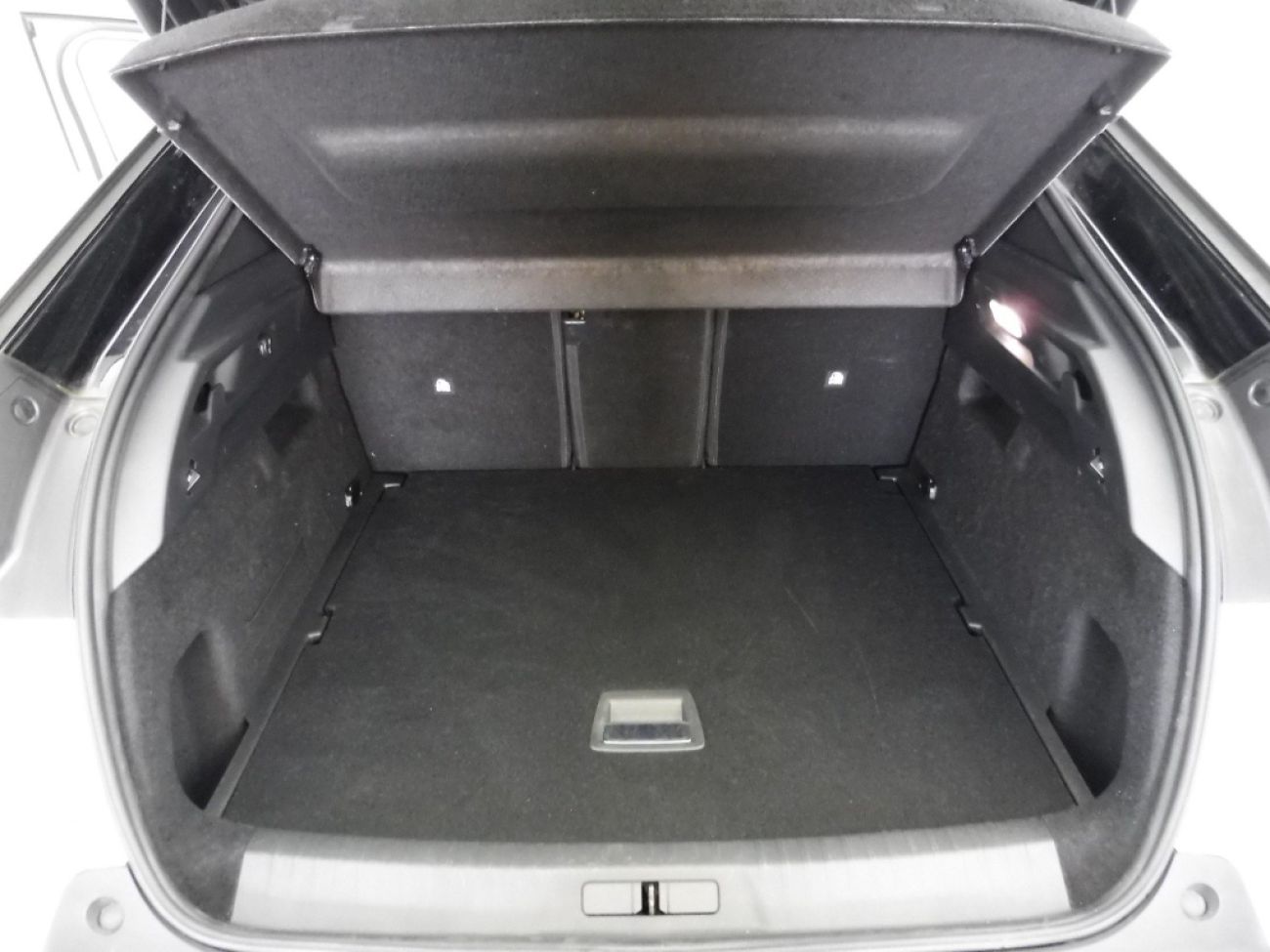 Mandataire PEUGEOT 3008 HYBRID 136CH GT E-DCS6