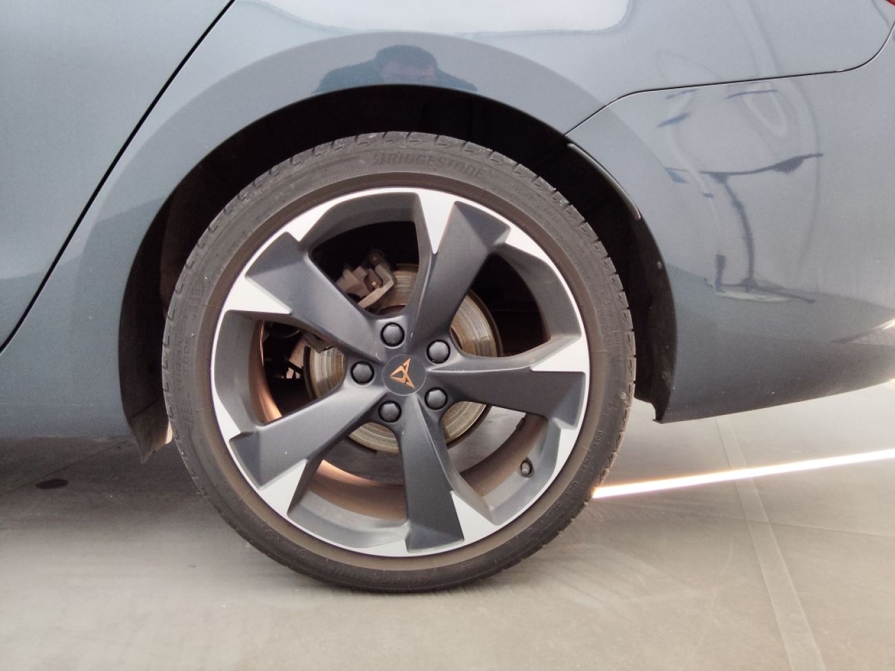 Mandataire CUPRA Leon Sportstourer 1.5 ETSI 150 DSG