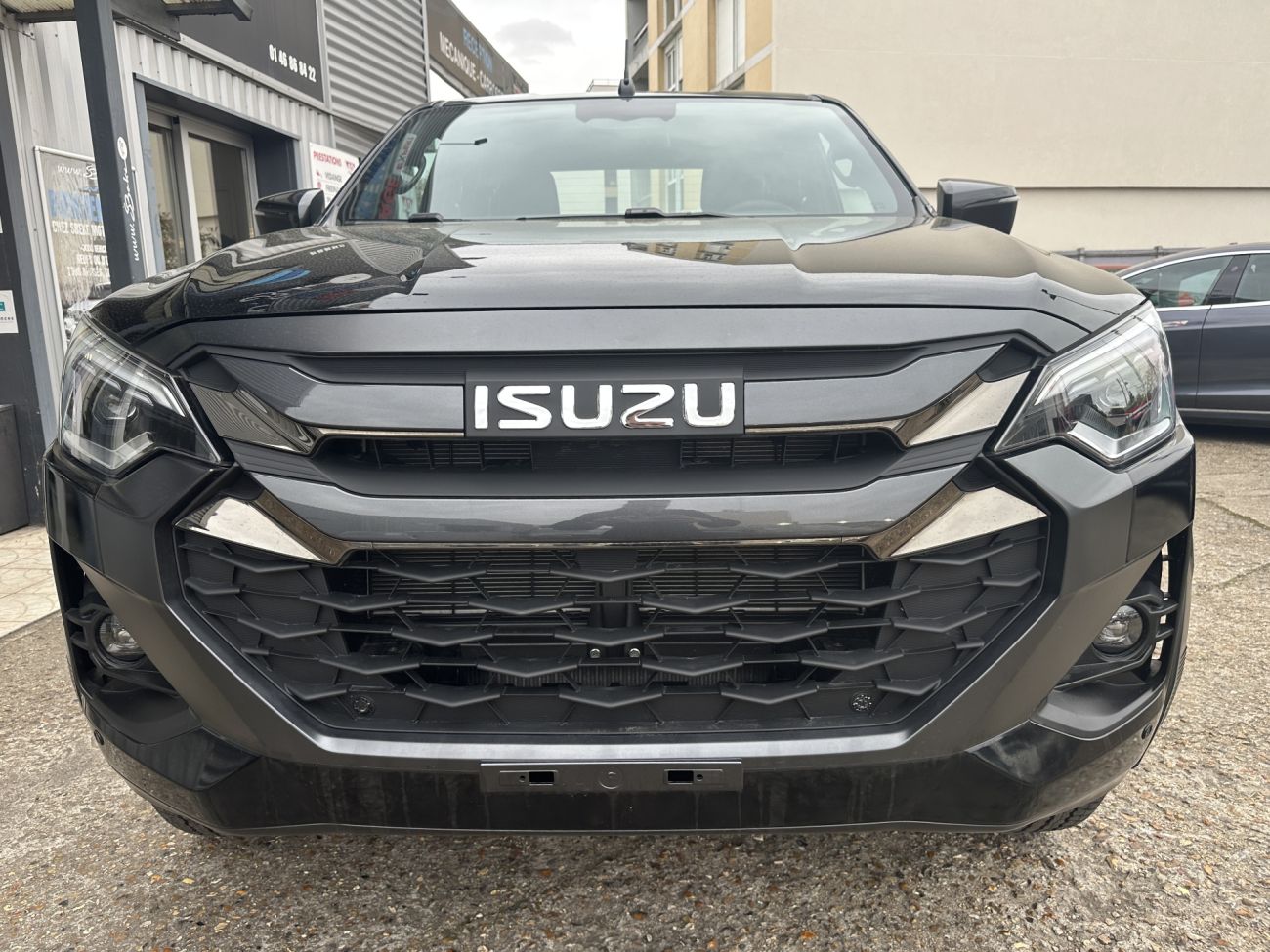 Mandataire ISUZU D-MAX SPACE N60 NITRO SPORT 4X4 AT