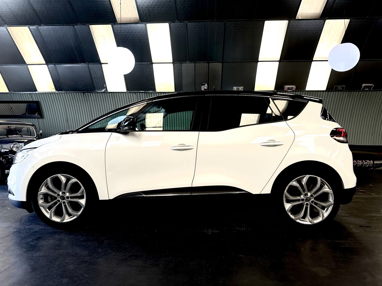 Mandataire RENAULT SCENIC IV BUSINESS TCe 115 FAP Business