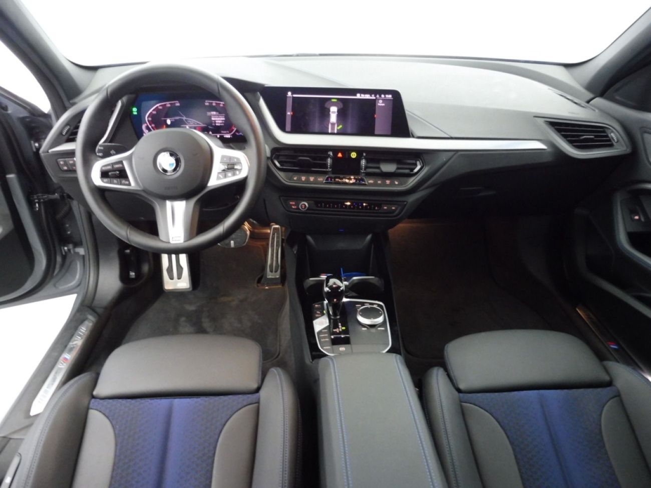 Mandataire BMW SERIE 1 118I STEPTRONIC 136 M-SPORT