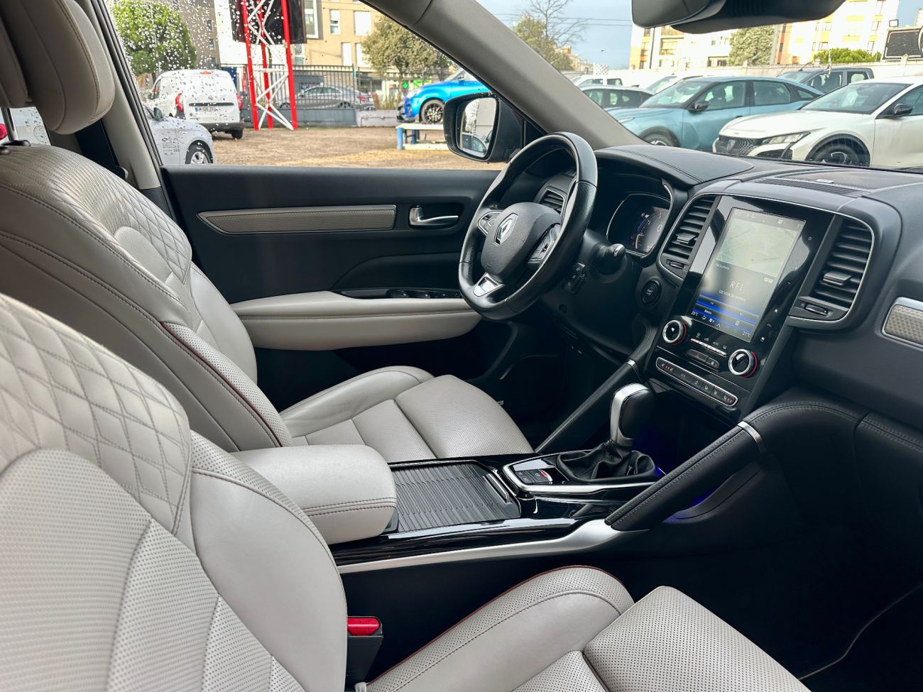 Mandataire RENAULT KOLEOS Tce 160 EDC Initiale Paris