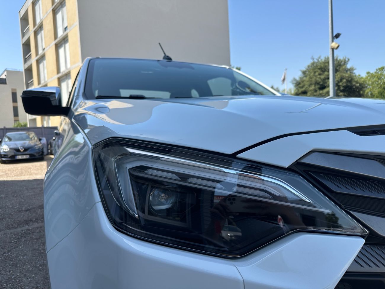 Mandataire ISUZU D-MAX NOUVEAU 2.2L SPACE PRESTIGE