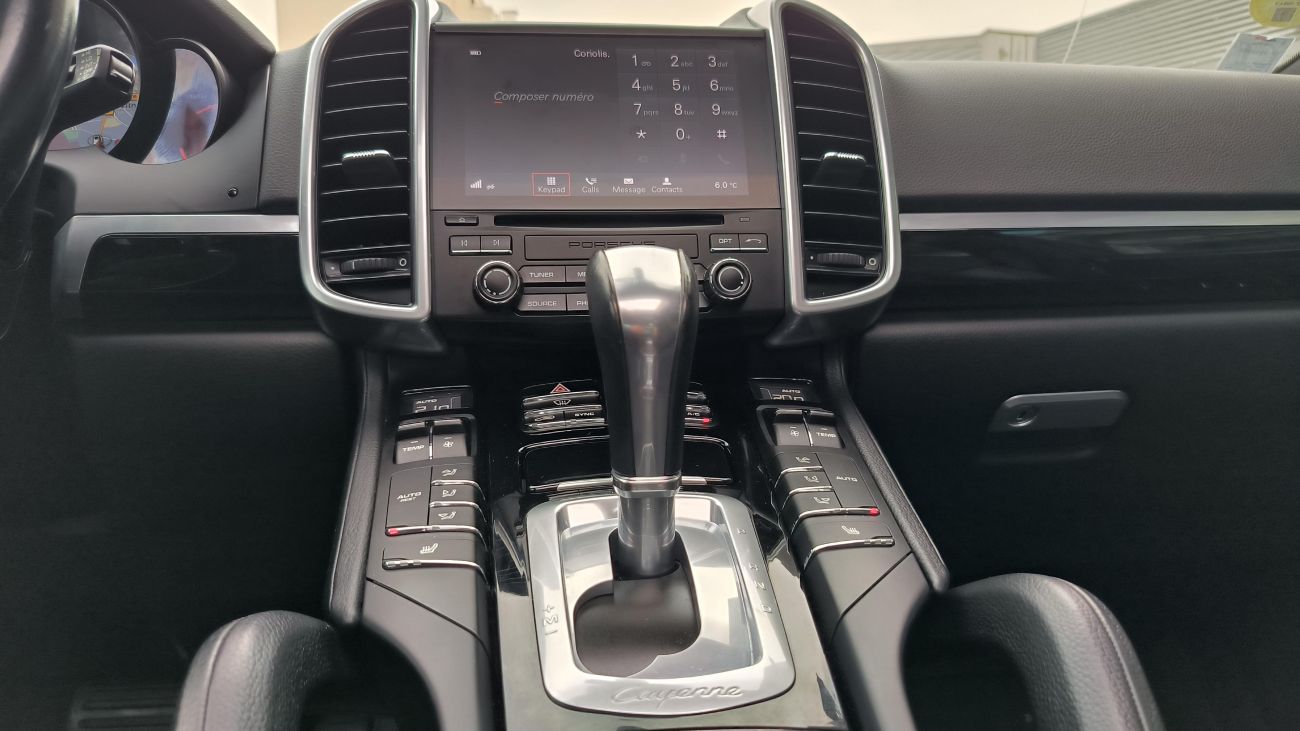 Mandataire PORSCHE CAYENNE 3.0D V6 262 ch Platinium Edition Tiptronic A