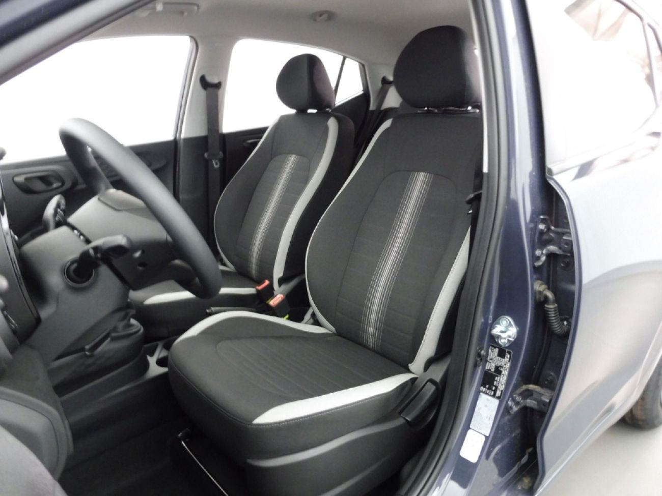 Mandataire Hyundai I10 1.0 63CH ECO INTUITIVE PACK BVR
