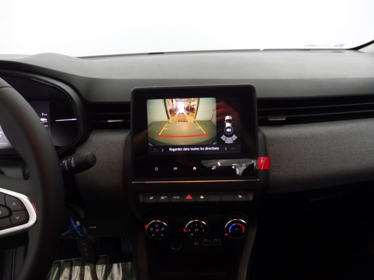 Mandataire RENAULT Clio 1.0 TCE 90CH EVOLUTION - 25