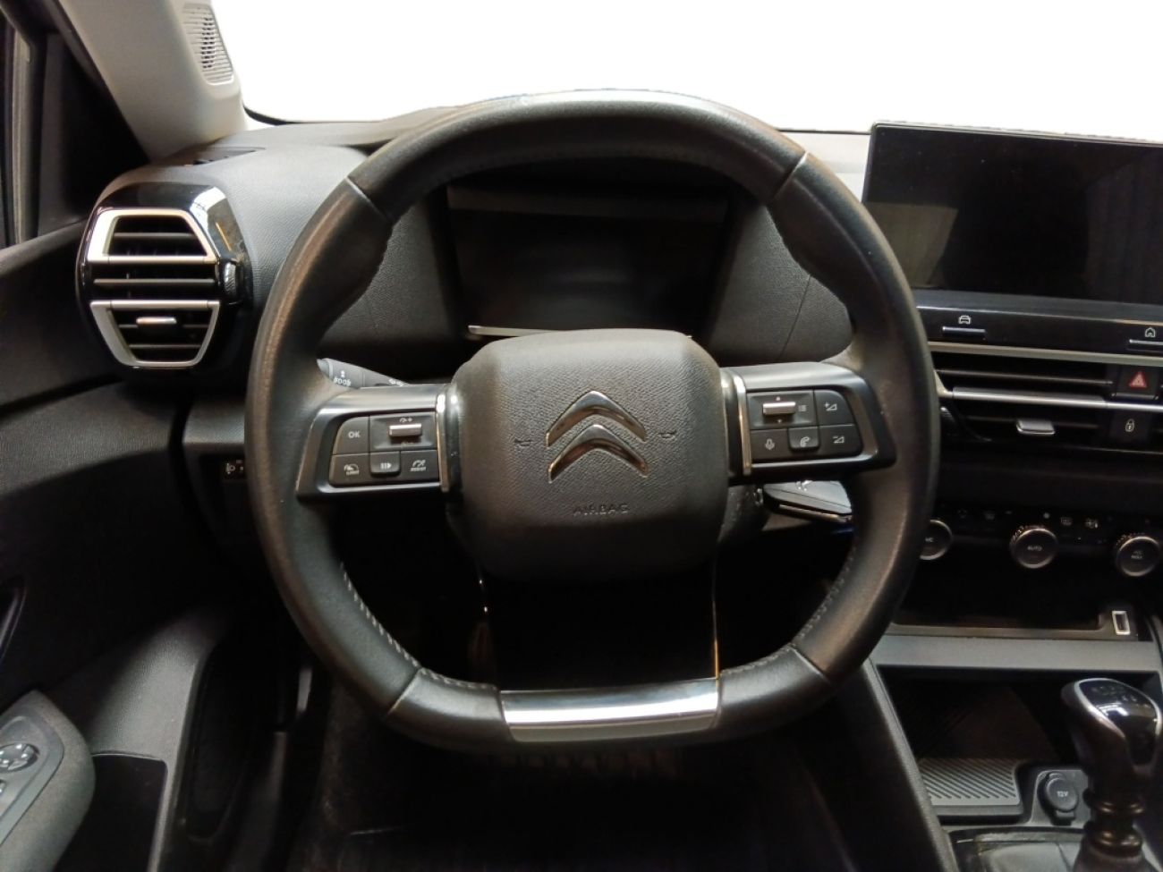 Mandataire Citroën C4 X 1.2 PURETECH 100 FEEL