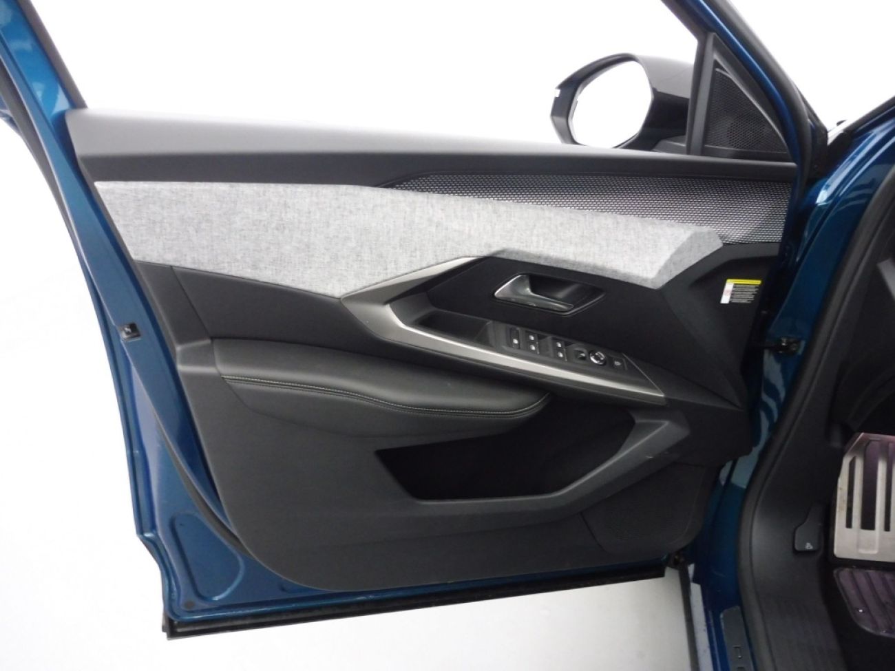 Mandataire PEUGEOT 3008 1.2 HYBRID 145CH GT E-DCS6